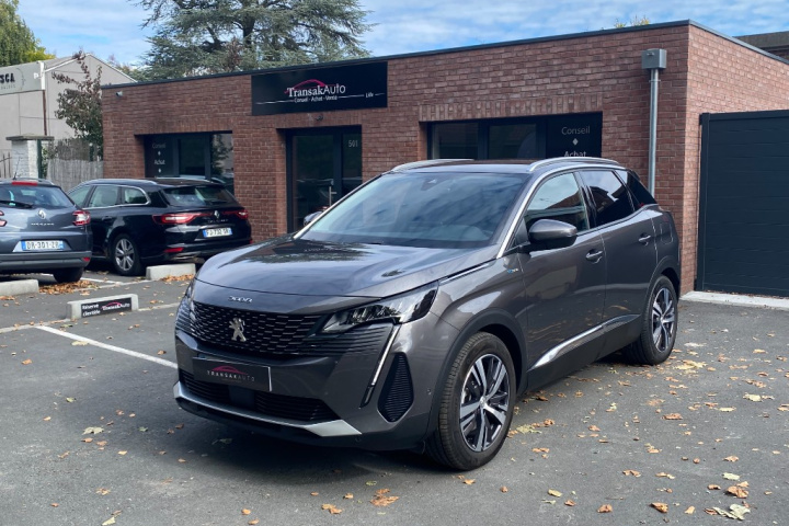 PEUGEOT 3008