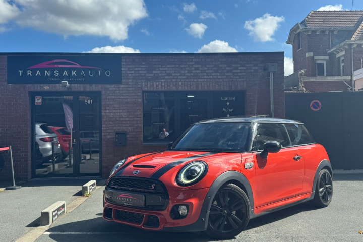 MINI HATCH 3 PORTES F56 LCI