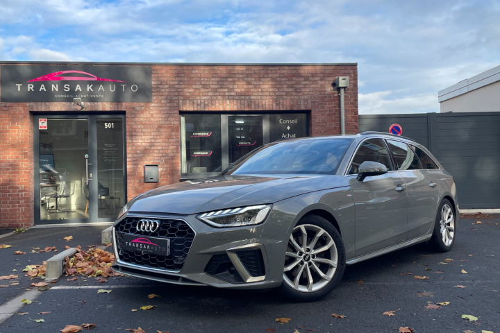 AUDI A4 AVANT