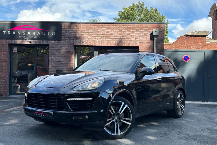 PORSCHE CAYENNE