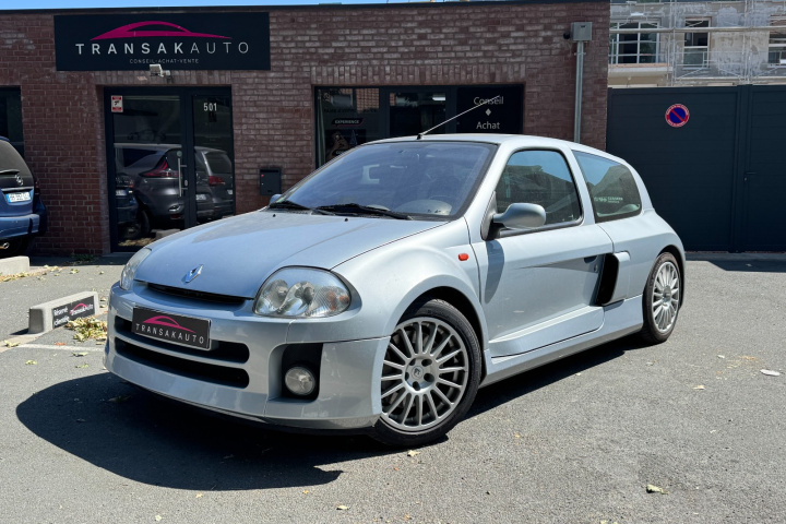 RENAULT CLIO