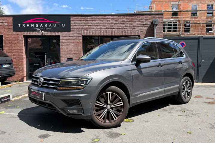 VOLKSWAGEN  TIGUAN 