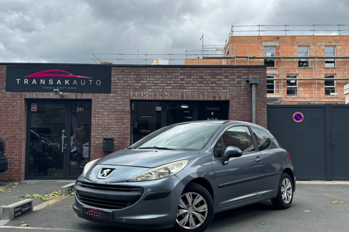 PEUGEOT 207