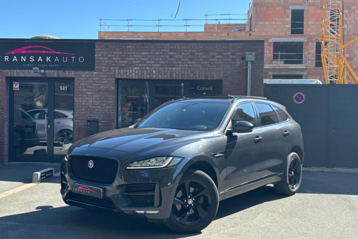 JAGUAR F-PACE