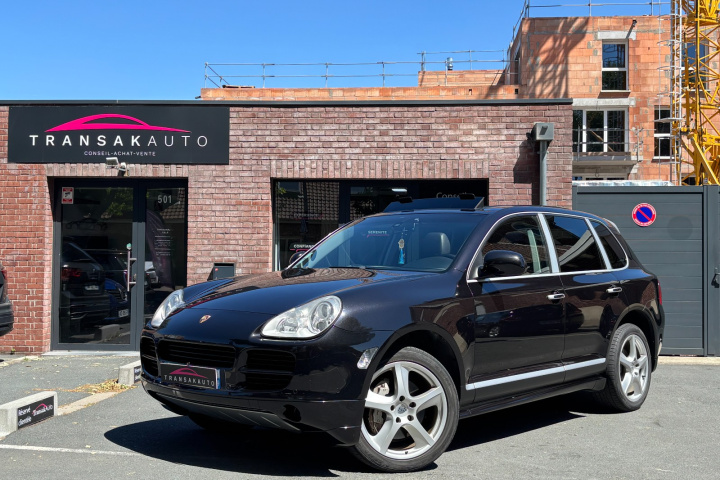 PORSCHE CAYENNE